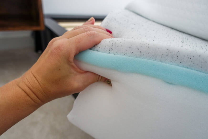 simba hybrid essentiel couches